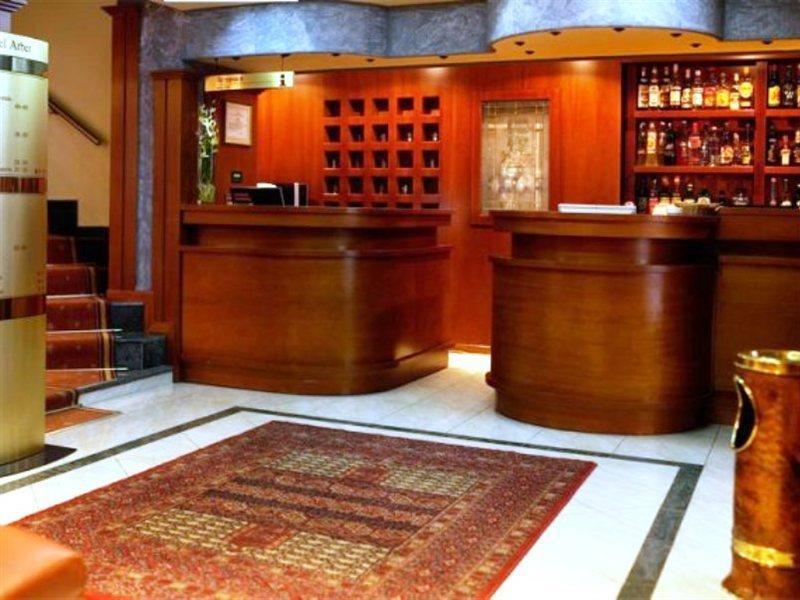 Arber Hotel Tiranë Ngoại thất bức ảnh